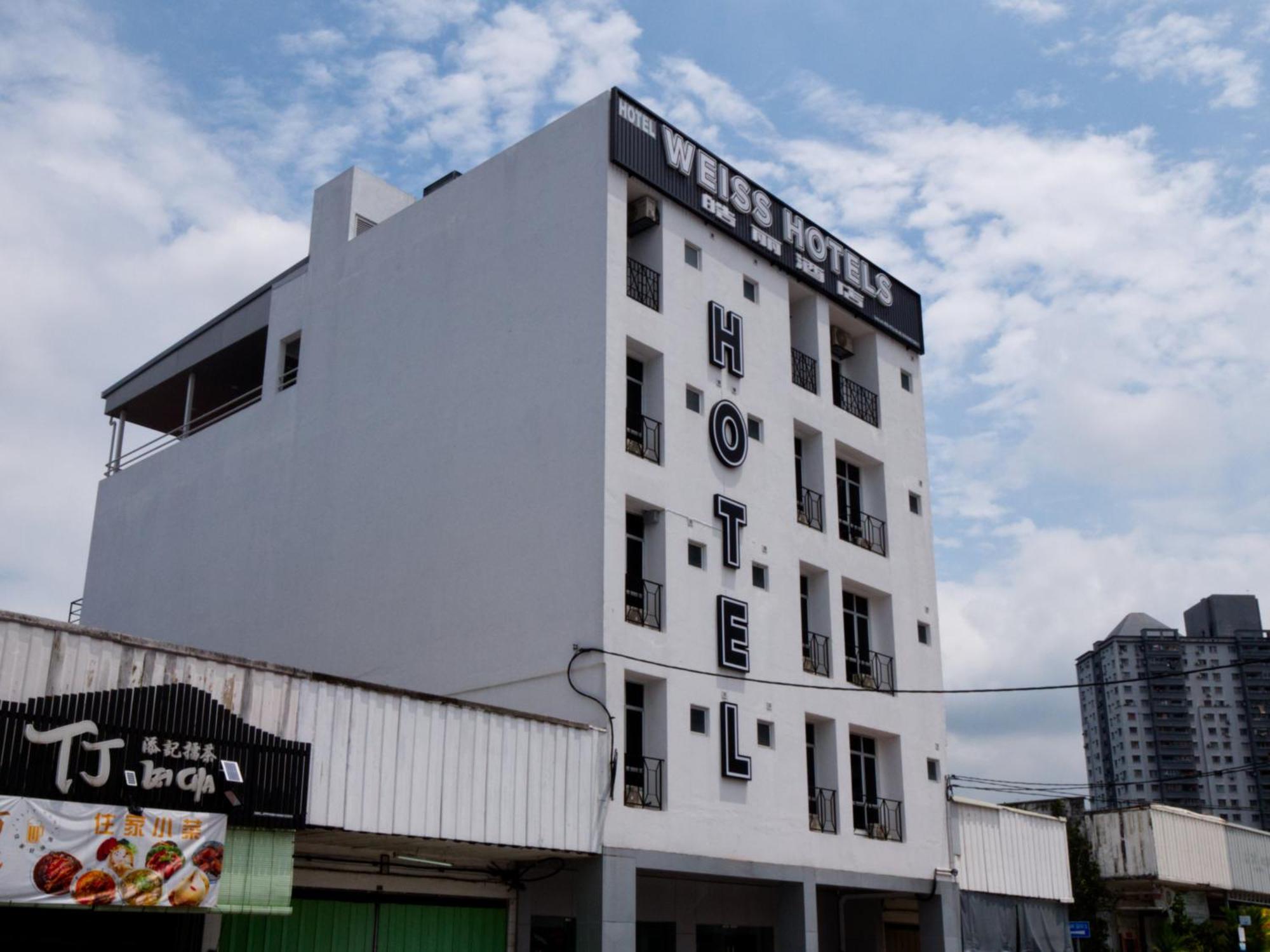 Weiss Hotels Kepong Baru Kampong Jawa Tengah Exterior photo