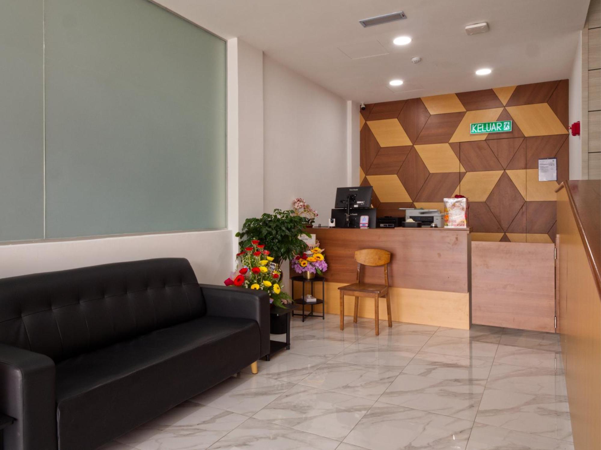 Weiss Hotels Kepong Baru Kampong Jawa Tengah Exterior photo