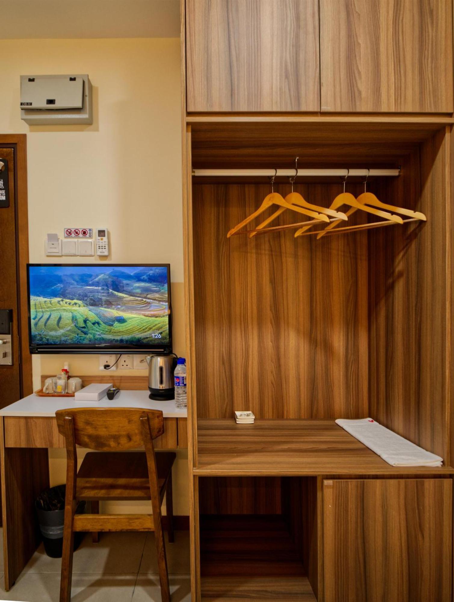 Weiss Hotels Kepong Baru Kampong Jawa Tengah Exterior photo